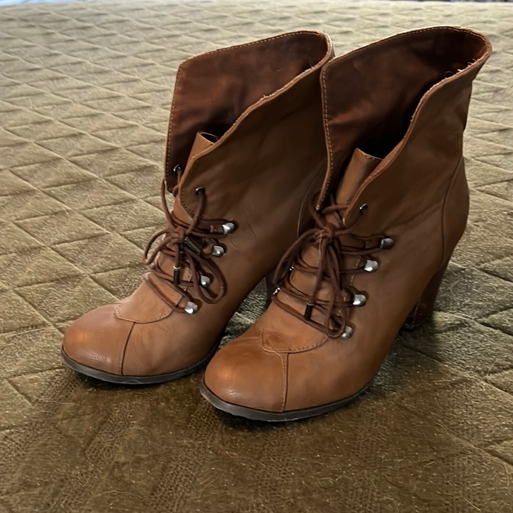 Dots fold down booties